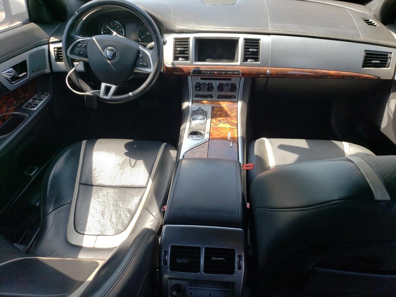 SAJWA0EX9E8U21089 2014 Jaguar Xf