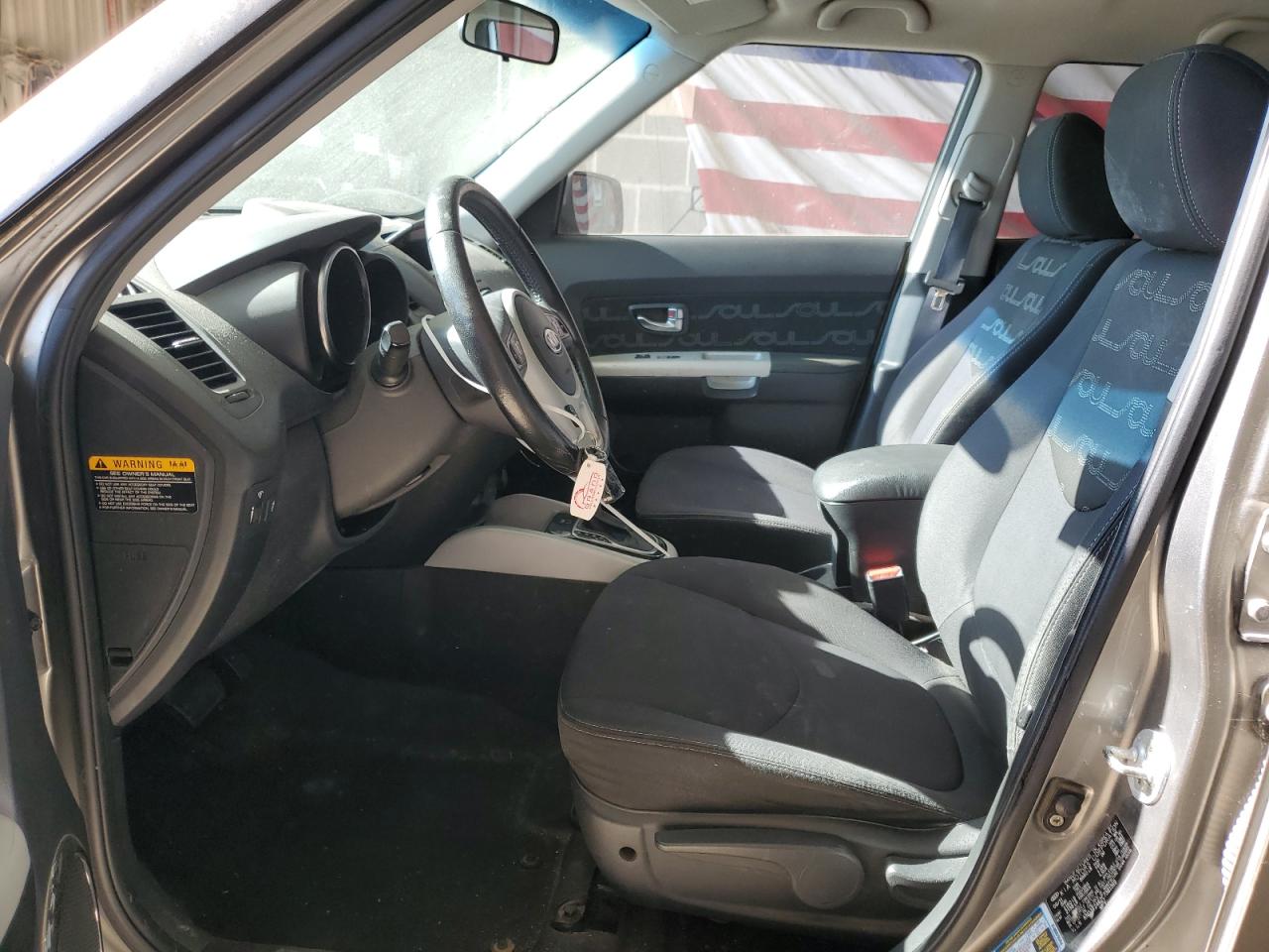 KNDJT2A62C7381369 2012 Kia Soul +