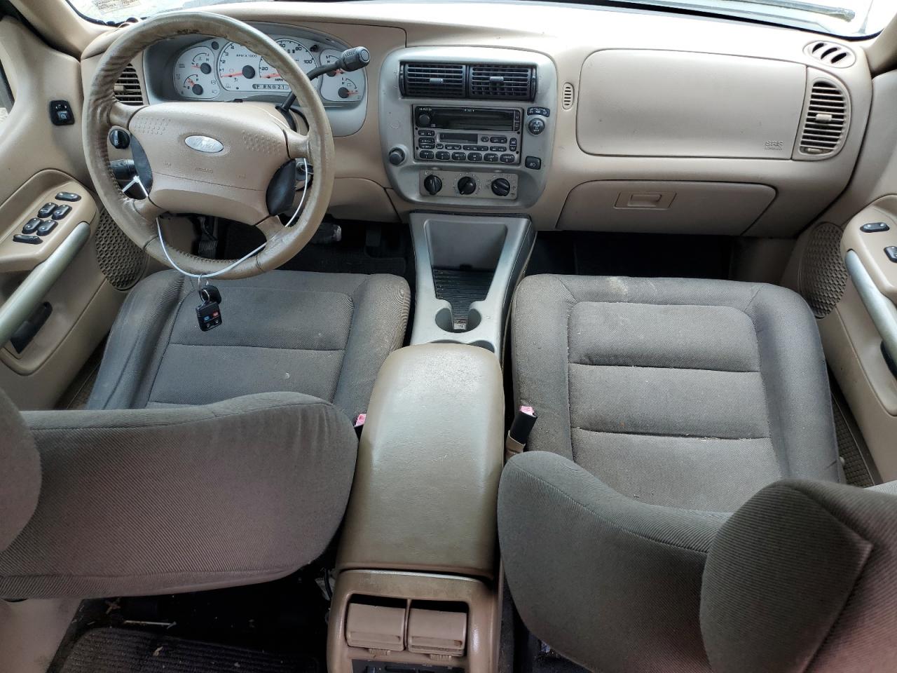 1FMZU67E22UB66379 2002 Ford Explorer Sport Trac