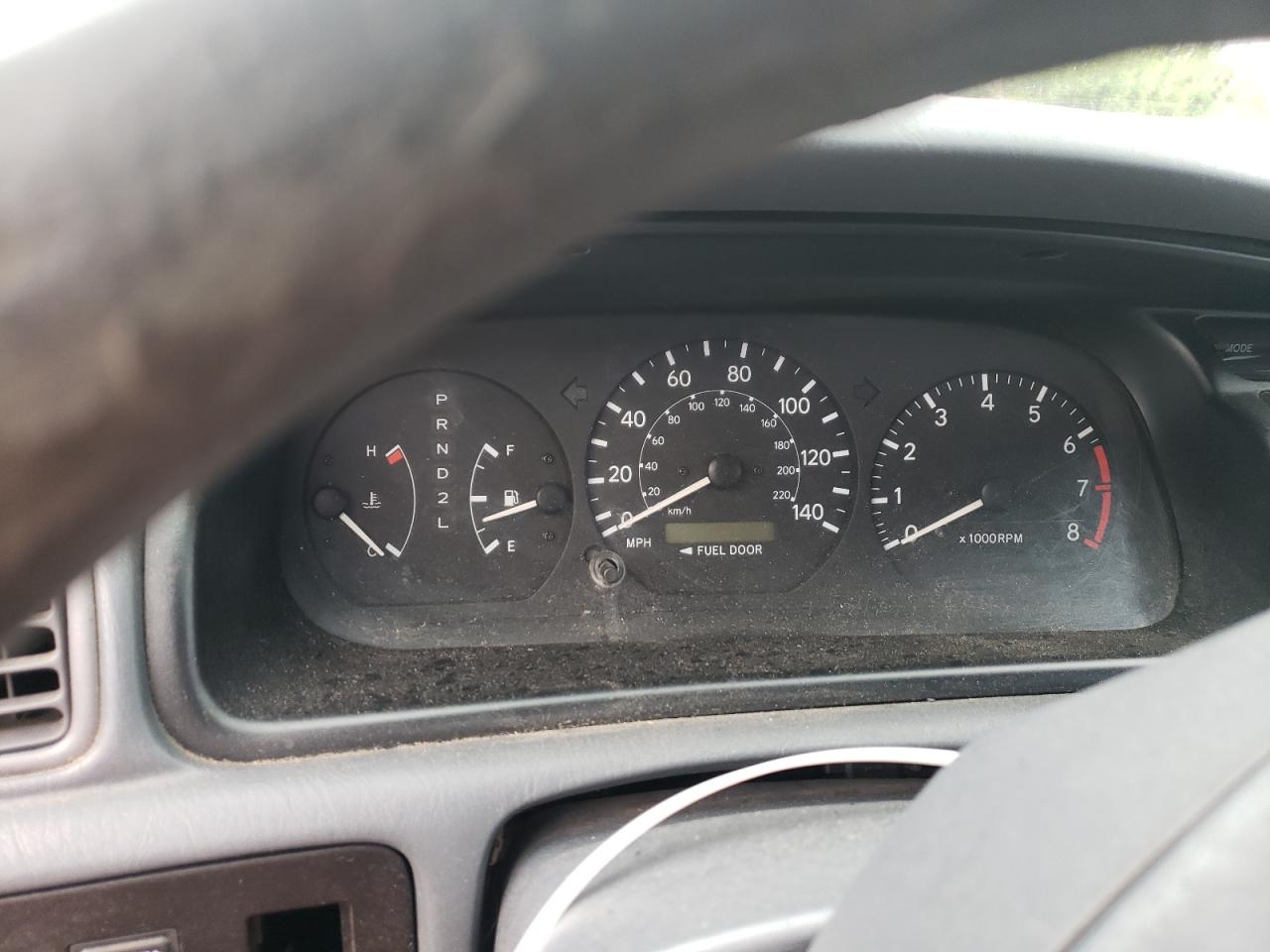 JT2BF28K8Y0236070 2000 Toyota Camry Le