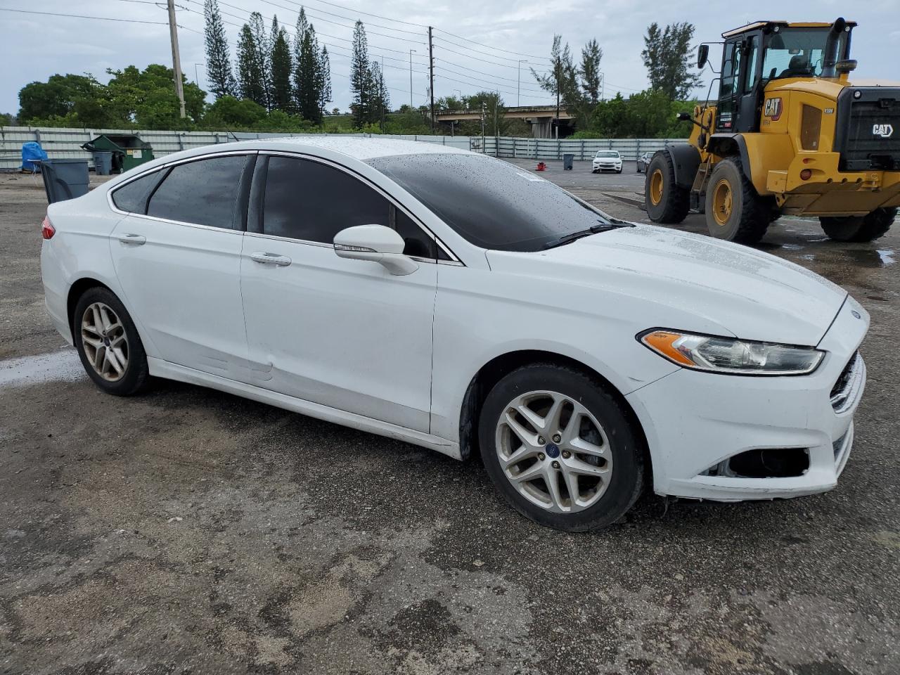 3FA6P0HD9ER282147 2014 Ford Fusion Se