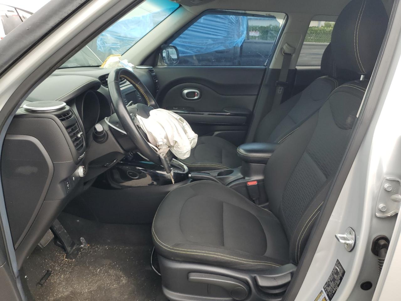 KNDJP3A54F7769919 2015 Kia Soul +