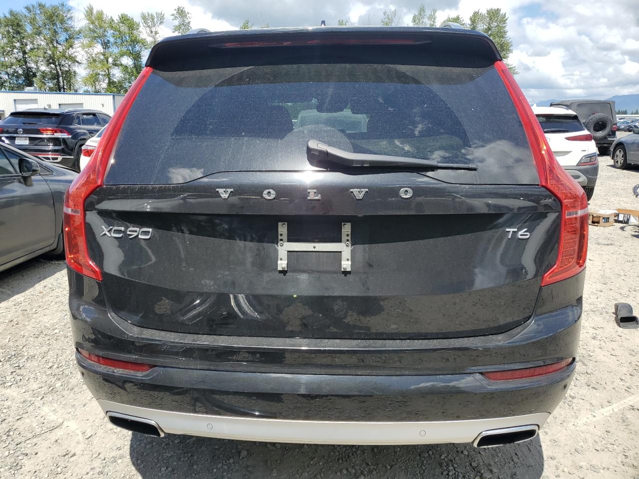 YV4A22PK6H1141823 2017 Volvo Xc90 T6