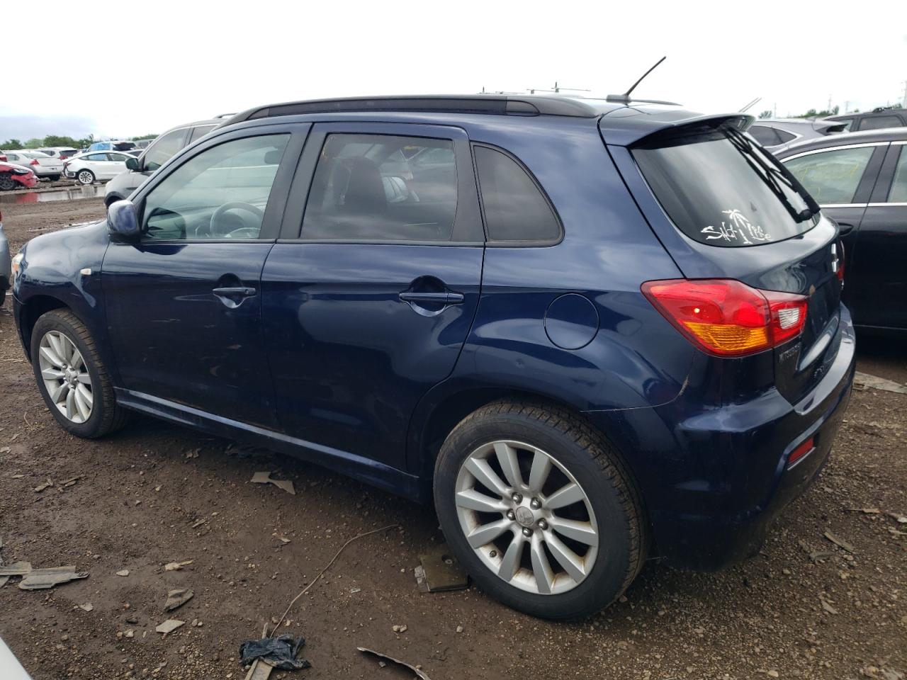 JA4AR4AU6BZ004002 2011 Mitsubishi Outlander Sport Se