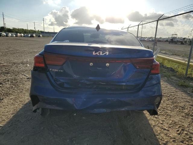 3KPF24ADXRE783071 Kia Forte LX 6