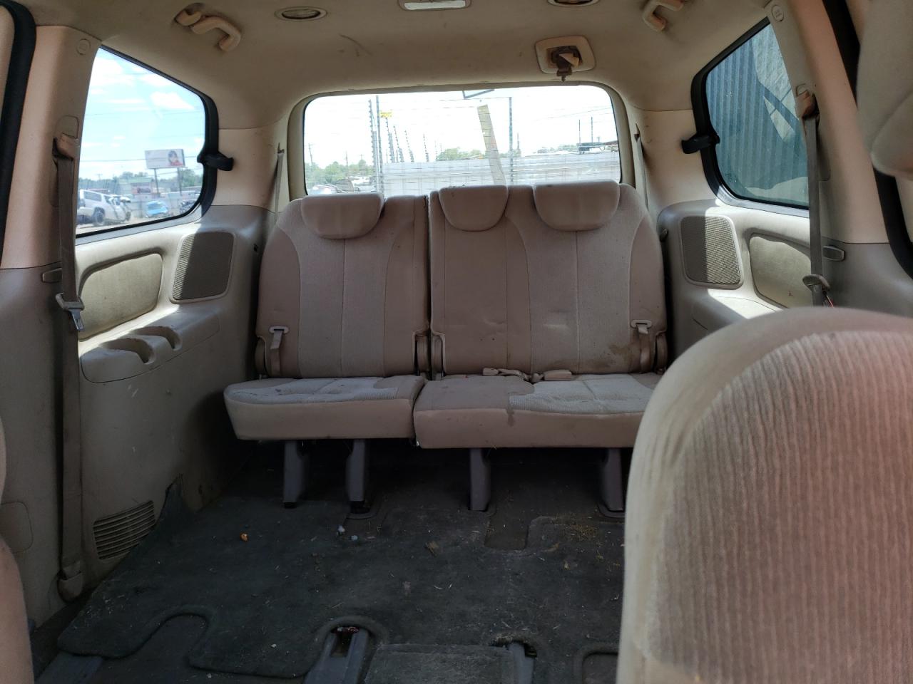 KNDMG4C7XB6411158 2011 Kia Sedona Lx