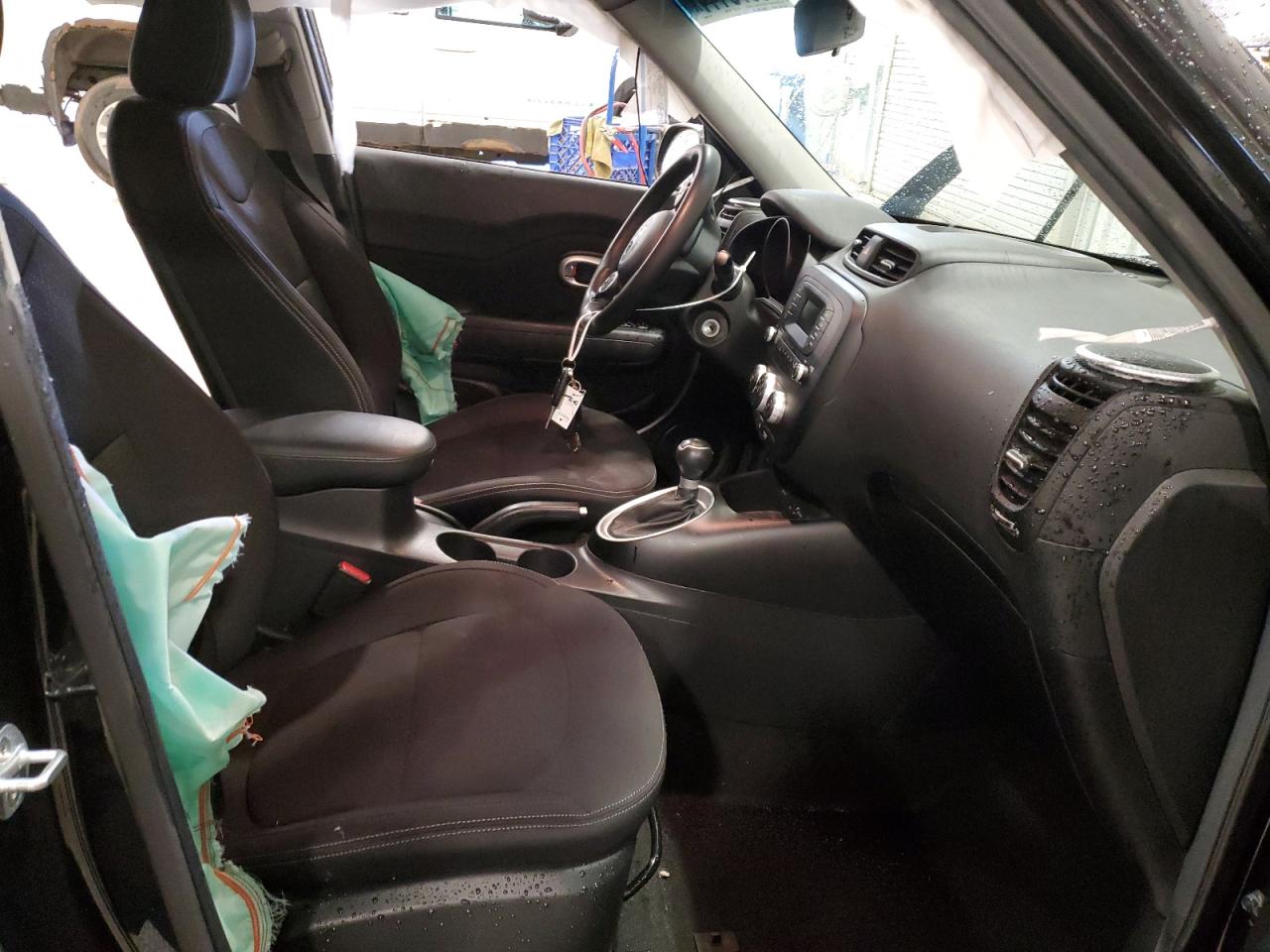 KNDJN2A21G7846608 2016 Kia Soul