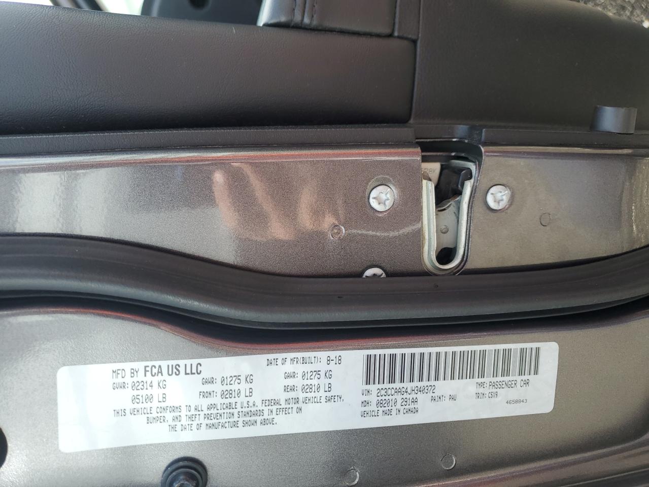 2C3CCAAG4JH340372 2018 Chrysler 300 Touring