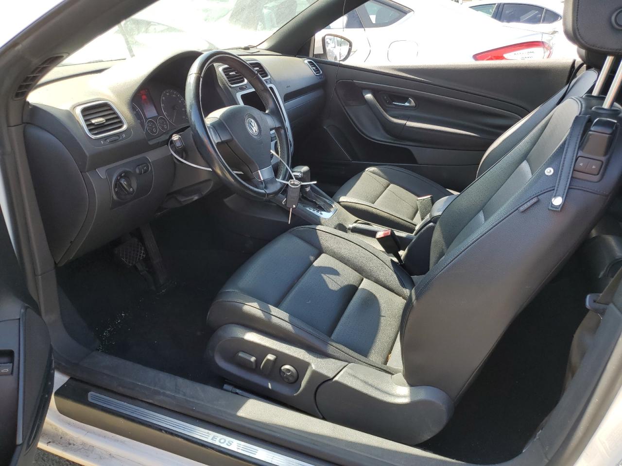 WVWBA71F59V011755 2009 Volkswagen Eos Turbo