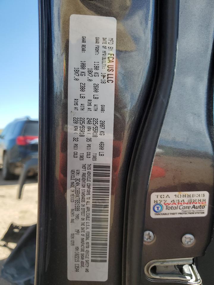 3C4NJDBBXKT651599 2019 Jeep Compass Latitude