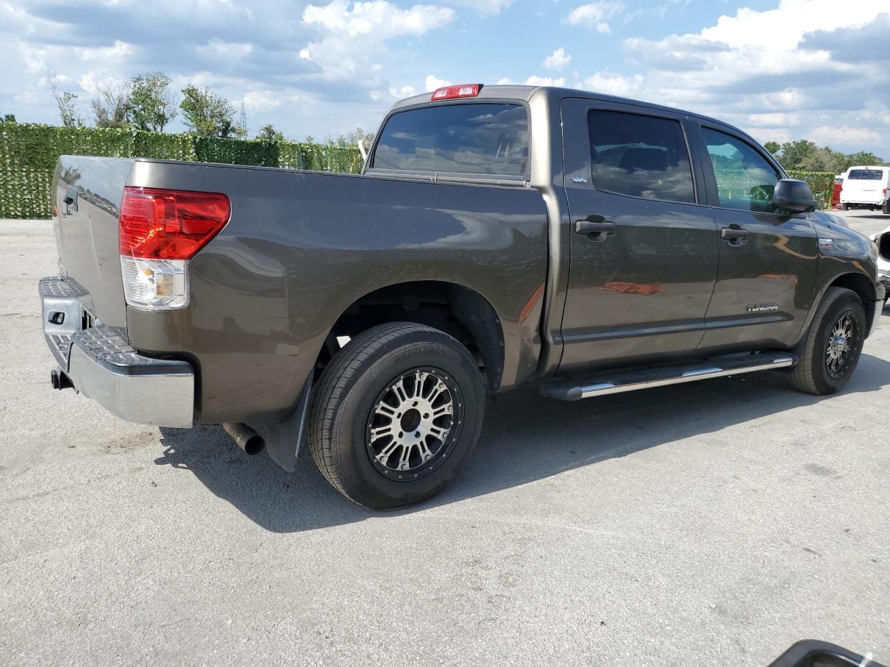 5TFEY5F10CX125250 2012 Toyota Tundra Crewmax Sr5