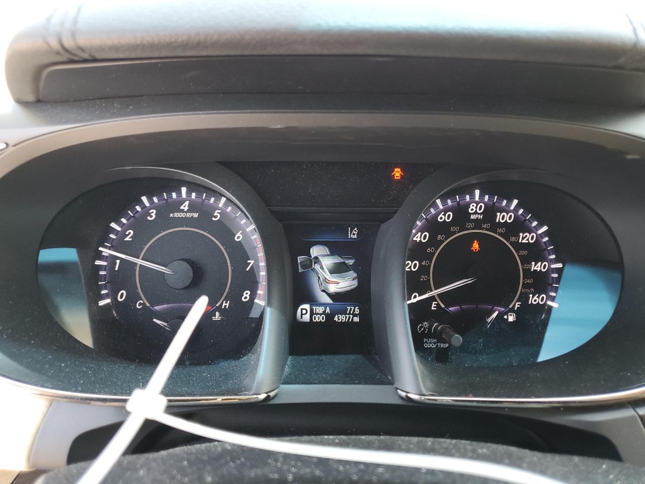 4T1BK1EB2JU270825 2018 Toyota Avalon Xle