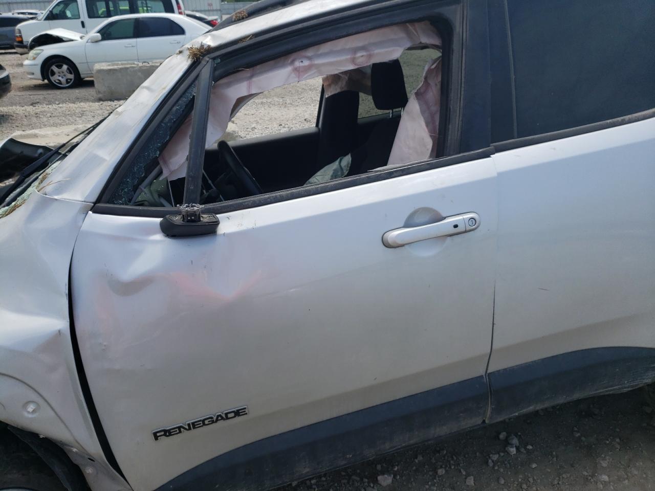 ZACCJBBB6HPE49614 2017 Jeep Renegade Latitude