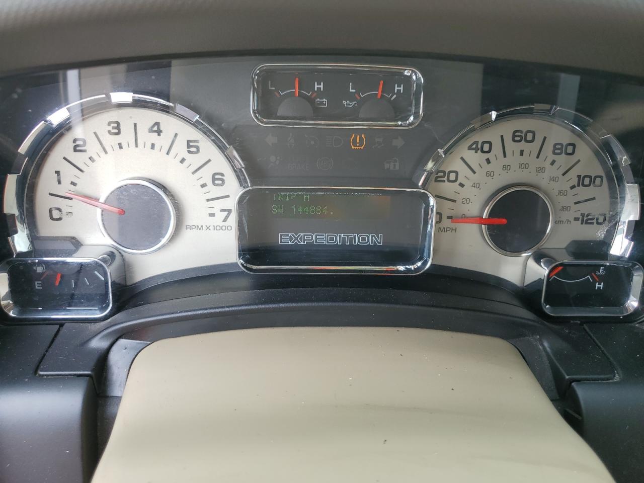 1FMJU1H59BEF56033 2011 Ford Expedition Xlt