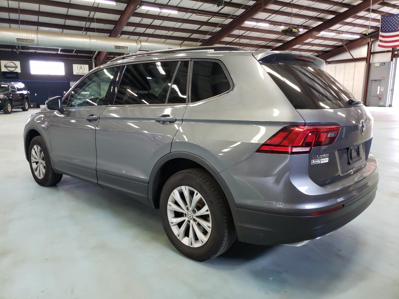 3VV0B7AX3KM178680 2019 Volkswagen Tiguan S