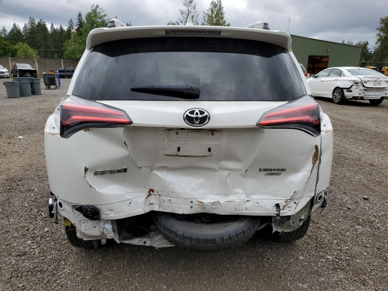 2T3DFREV6HW617578 2017 Toyota Rav4 Limited