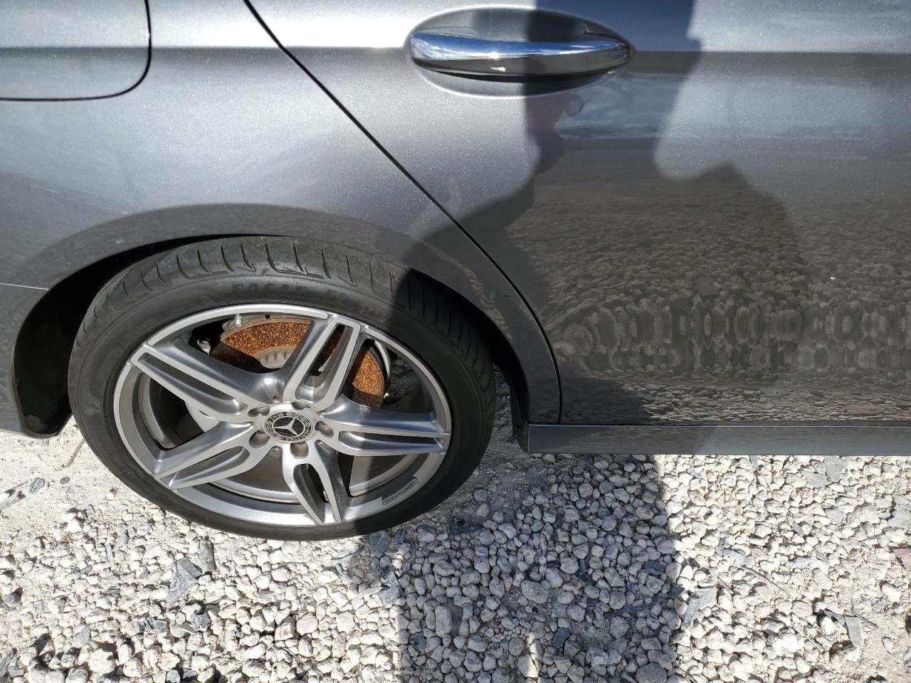 WDDZF4JB8KA565368 2019 Mercedes-Benz E 300