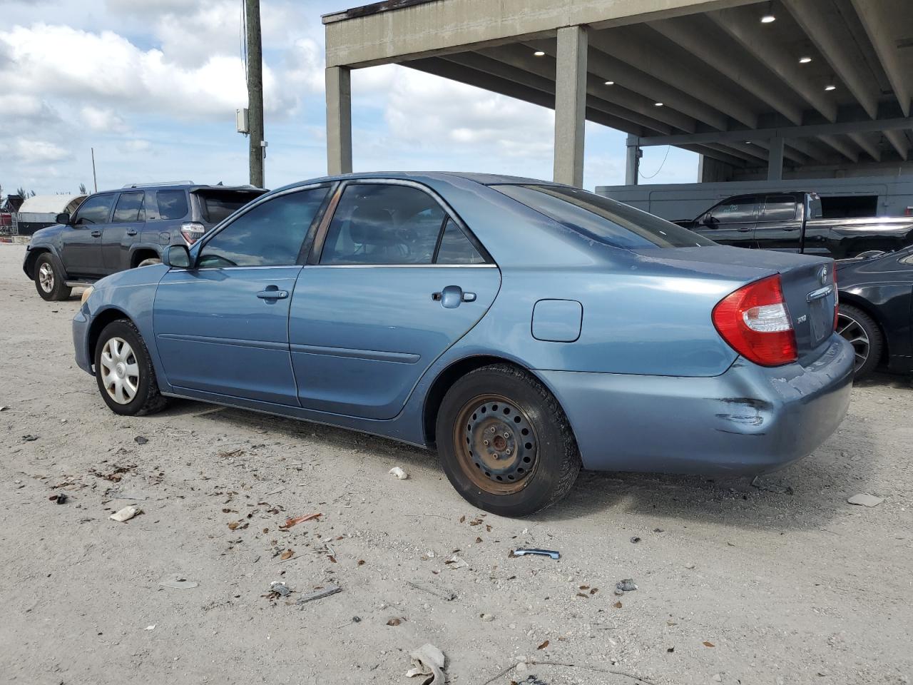 4T1BE32K33U786783 2003 Toyota Camry Le