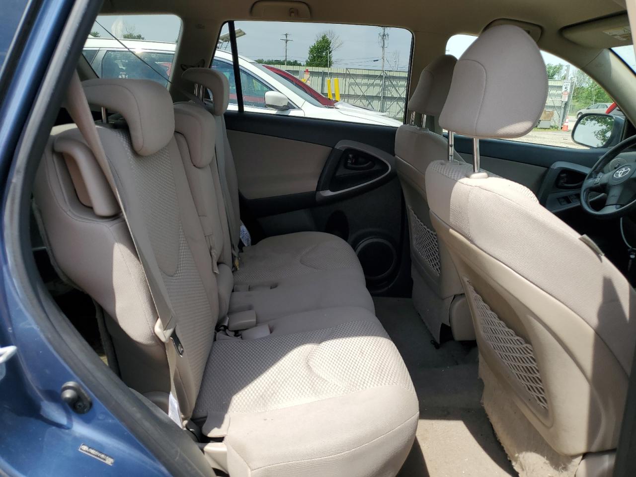 JTMBD31V185132885 2008 Toyota Rav4 Limited