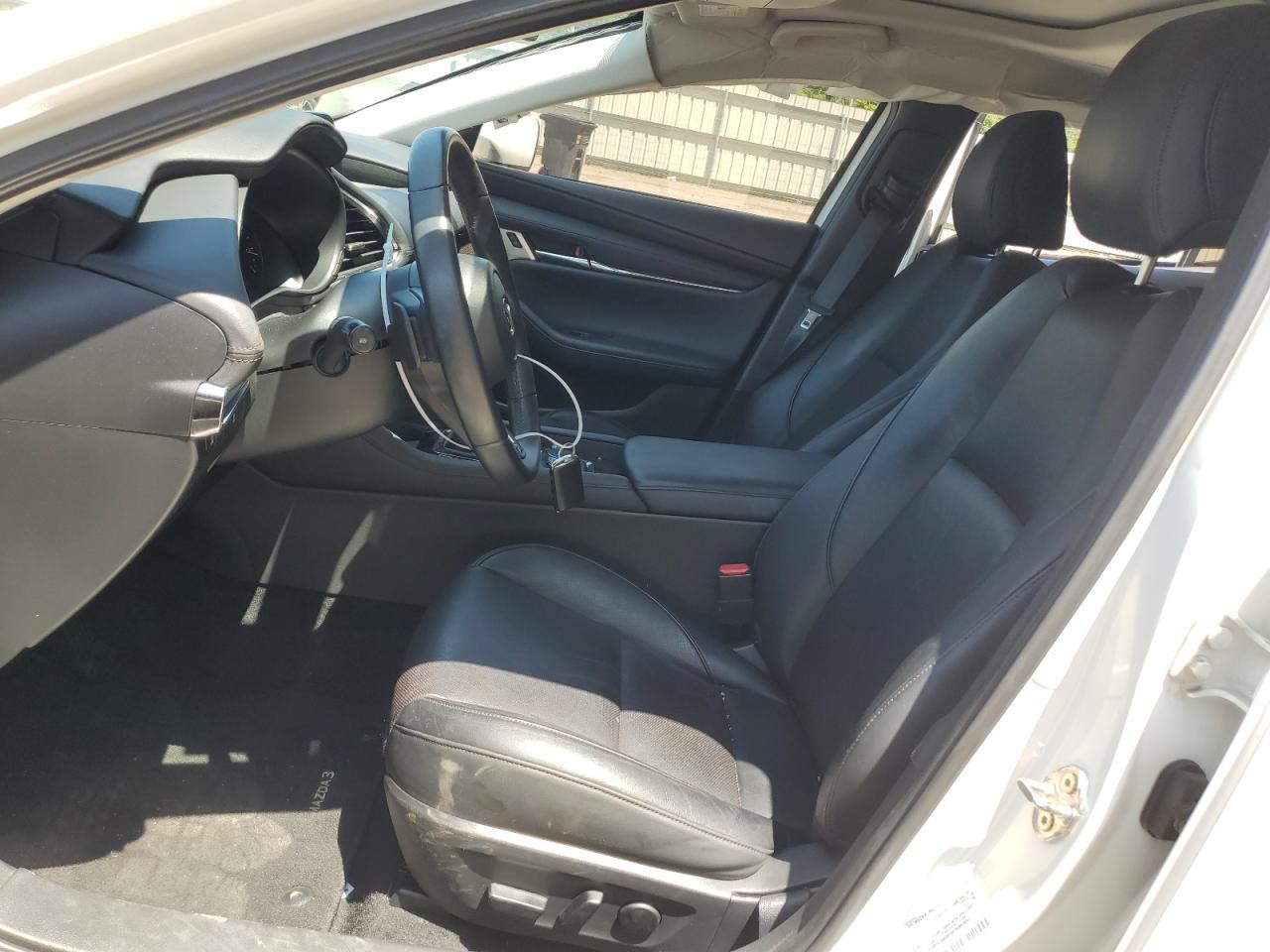 JM1BPBDL0N1509270 2022 Mazda 3 Premium