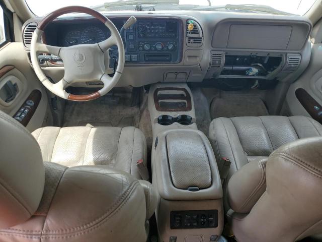 2000 Cadillac Escalade Luxury VIN: 1GYEK63R1YR225851 Lot: 41109544