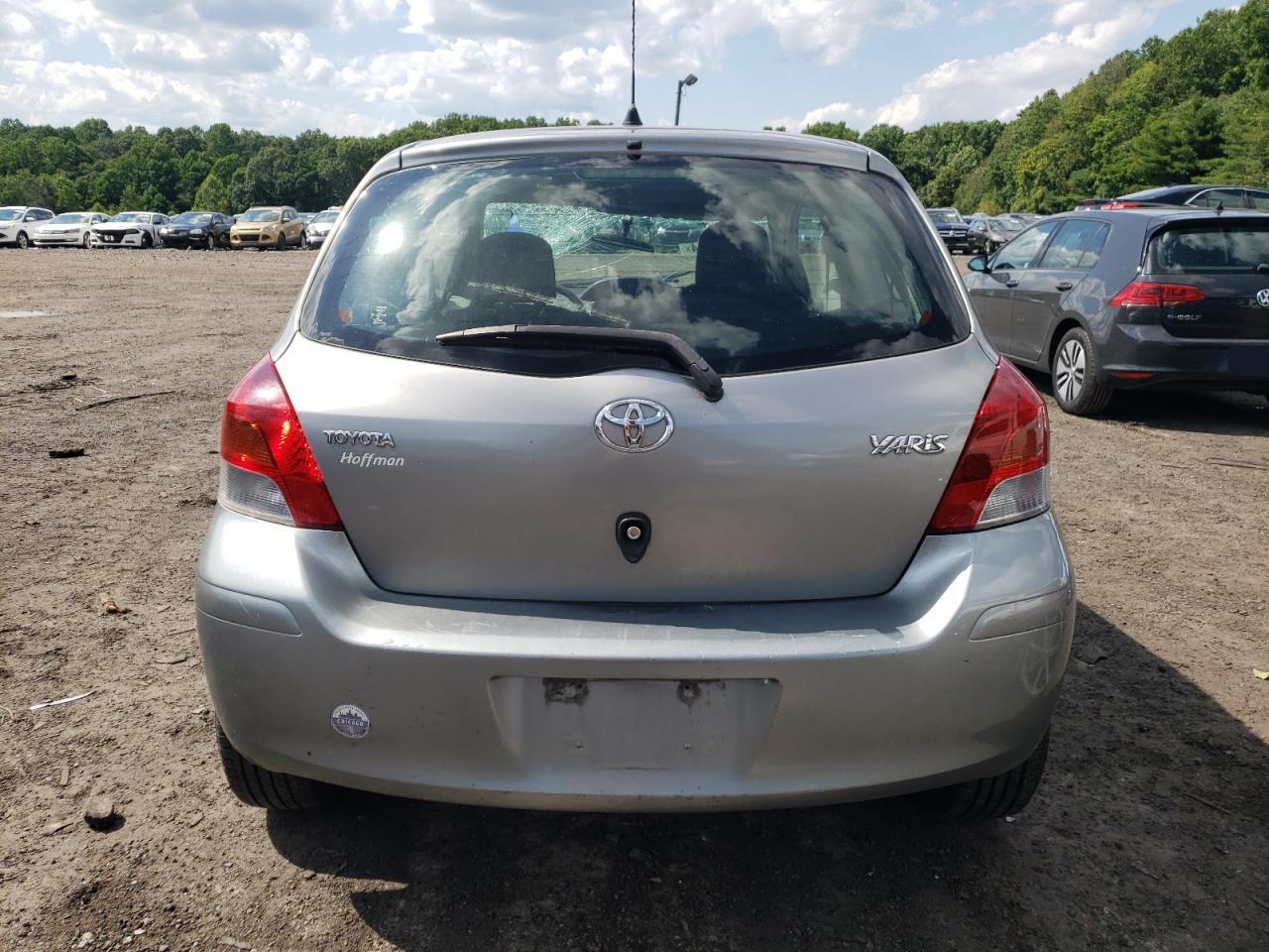 JTDJT4K30A5303021 2010 Toyota Yaris