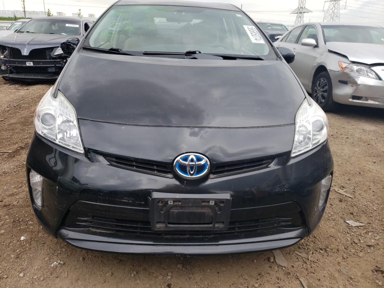 JTDKN3DU7F0434739 2015 Toyota Prius