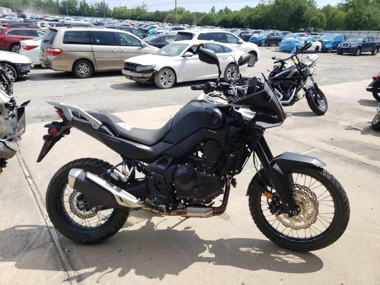 JH2RD1611RK100053 HONDA XL750 2024