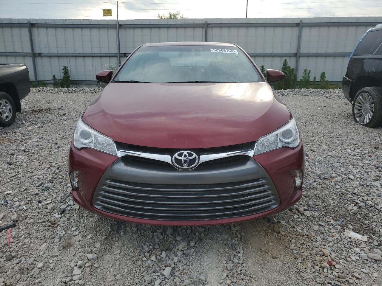 2017 Toyota Camry Le vin: 4T1BF1FK6HU747835