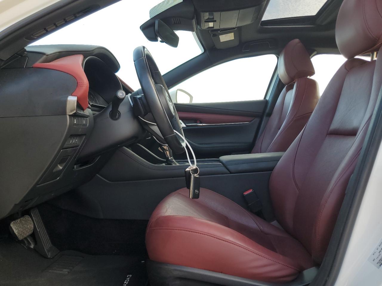 JM1BPAML8M1314624 2021 Mazda 3 Premium