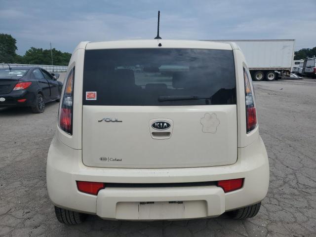 2011 Kia Soul + VIN: KNDJT2A24B7335828 Lot: 61107044