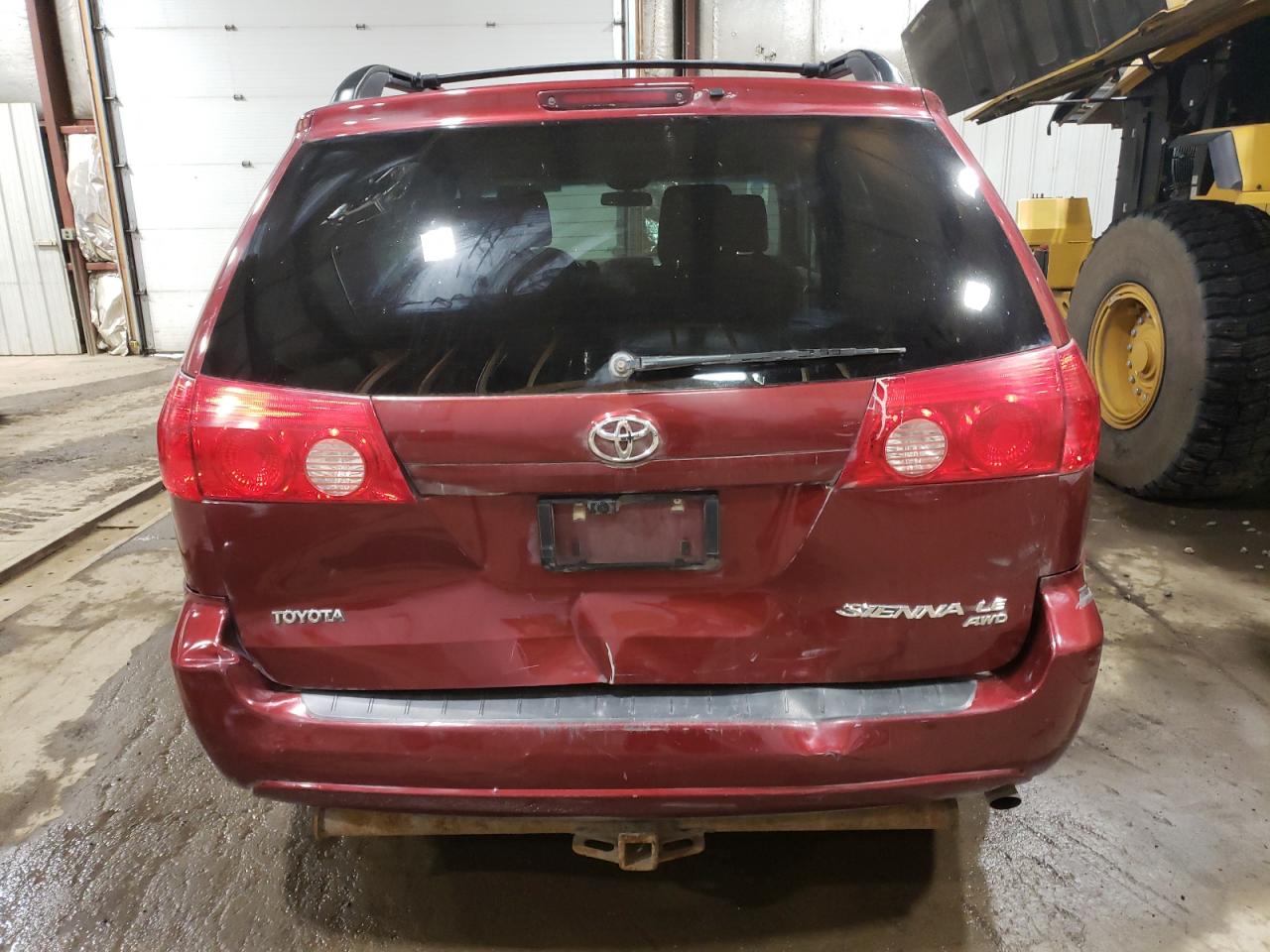 5TDJK4CC6AS033837 2010 Toyota Sienna Le