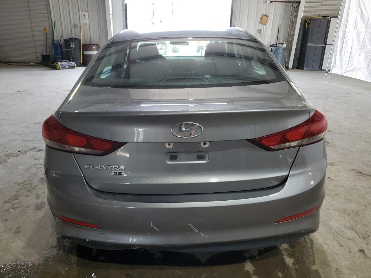 KMHD74LF8JU469346 2018 Hyundai Elantra Se