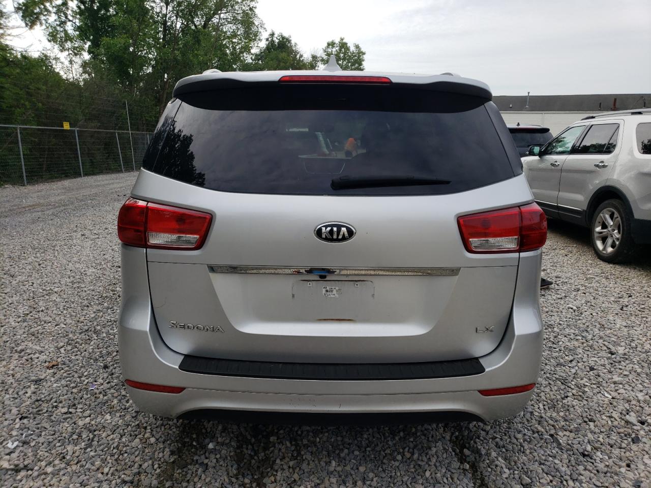 KNDMB5C14G6142713 2016 Kia Sedona Lx