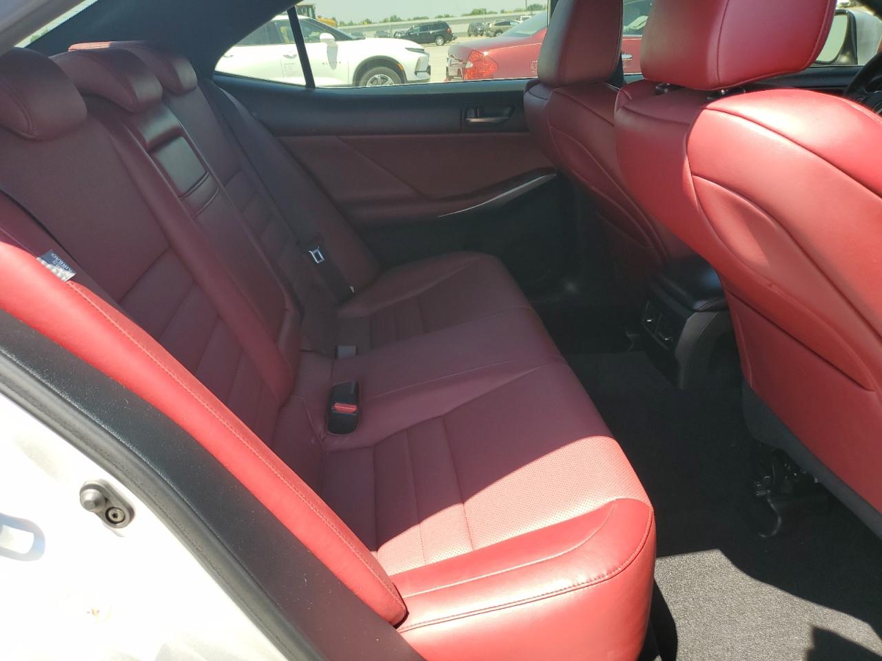 JTHBA1D23K5085508 2019 Lexus Is 300