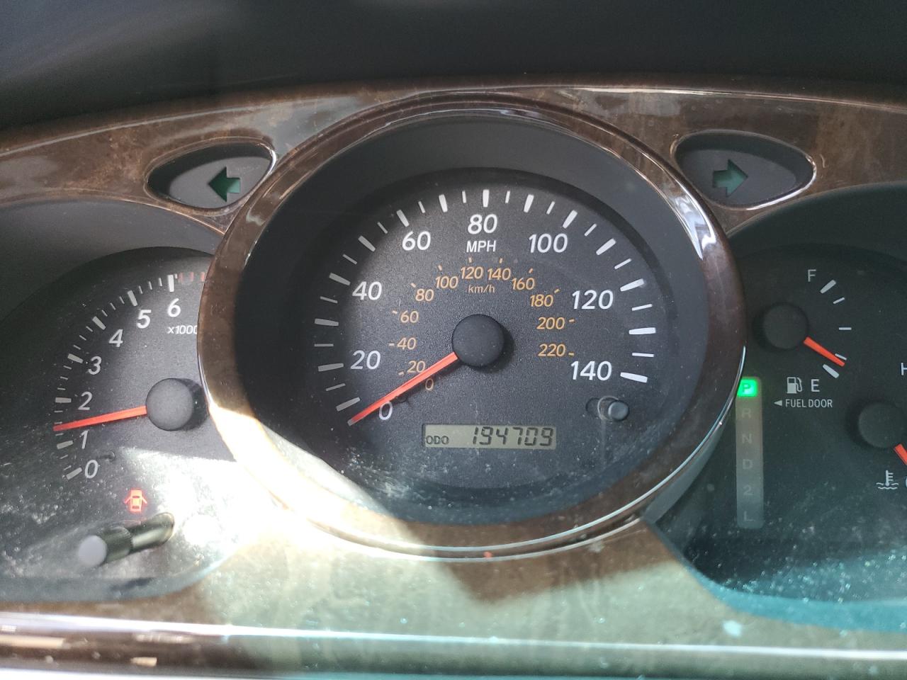 JTEHF21A320085175 2002 Toyota Highlander Limited