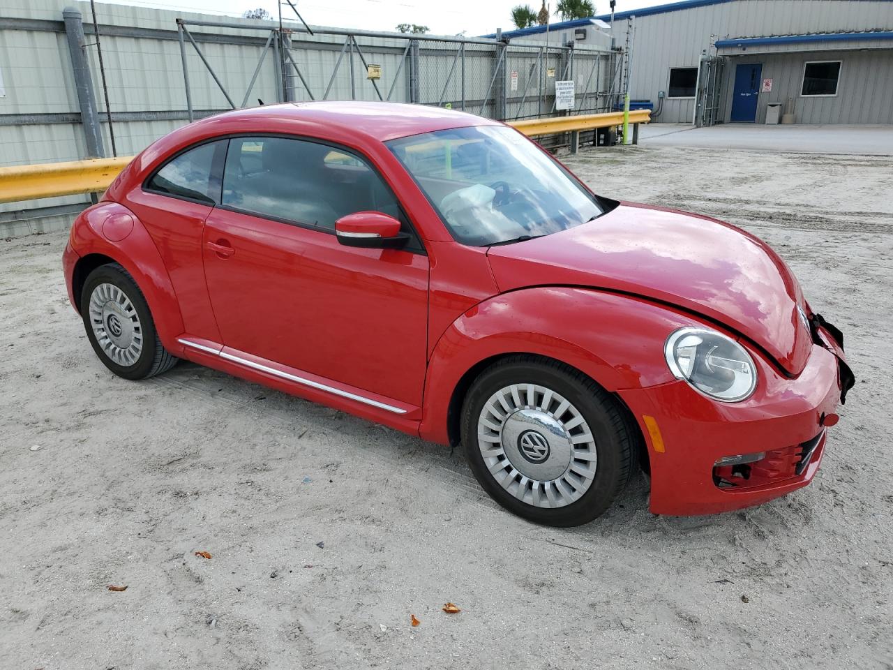 3VWJP7AT2DM674510 2013 Volkswagen Beetle