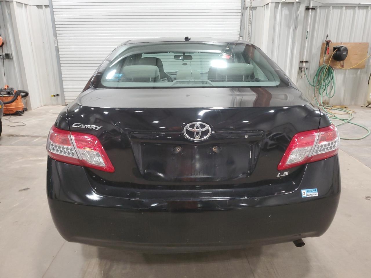 4T1BF3EK9AU045897 2010 Toyota Camry Base