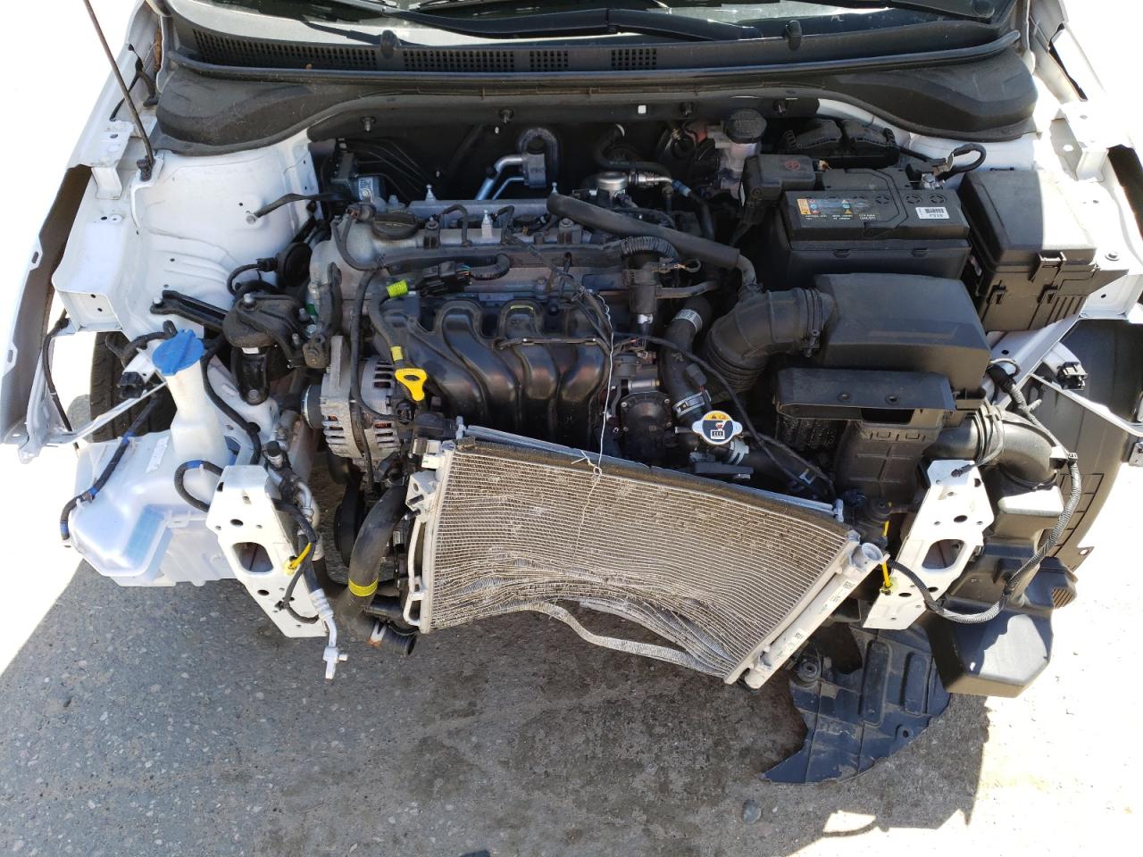 3KPC24A38KE061663 2019 Hyundai Accent Se