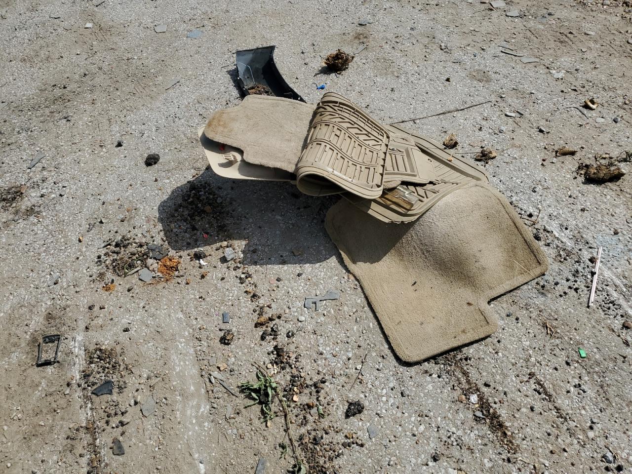 1GNSCAE05BR125046 2011 Chevrolet Tahoe C1500 Ls