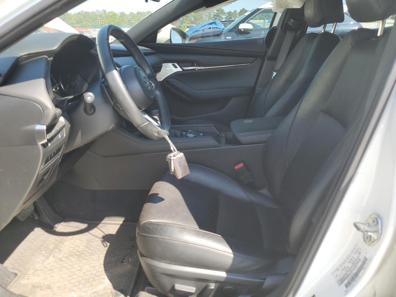 JM1BPBNM3L1158939 2020 Mazda 3 Premium