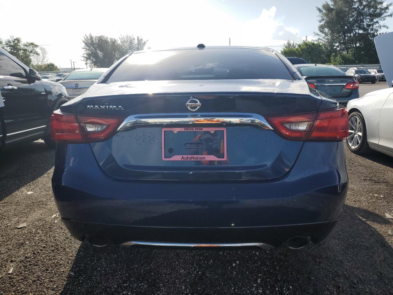 1N4AA6AP9HC423692 2017 Nissan Maxima 3.5S