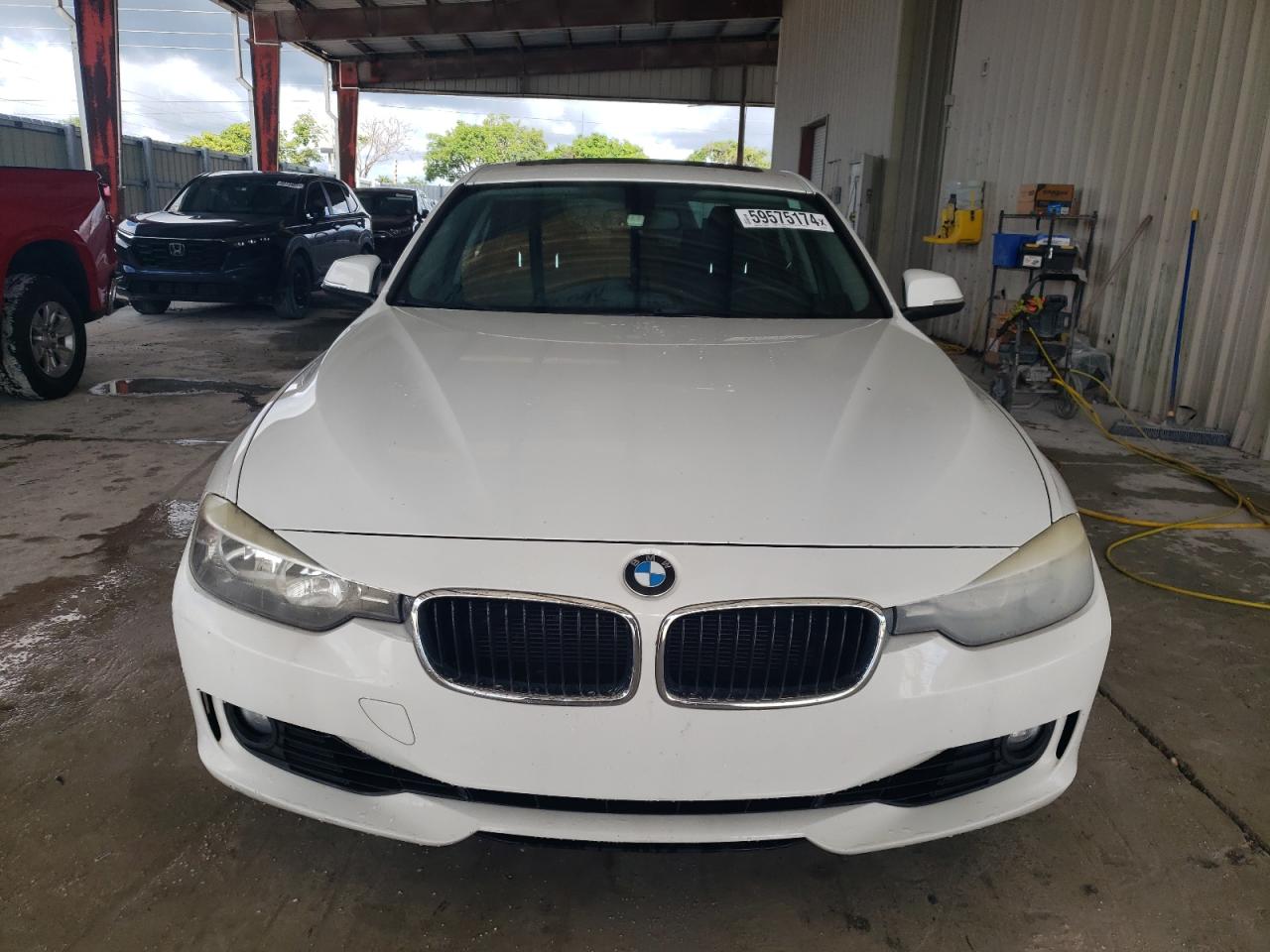 2013 BMW 328 I vin: WBA3A5C54DF359740