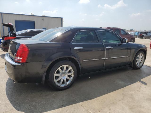 2010 Chrysler 300 - Image 3