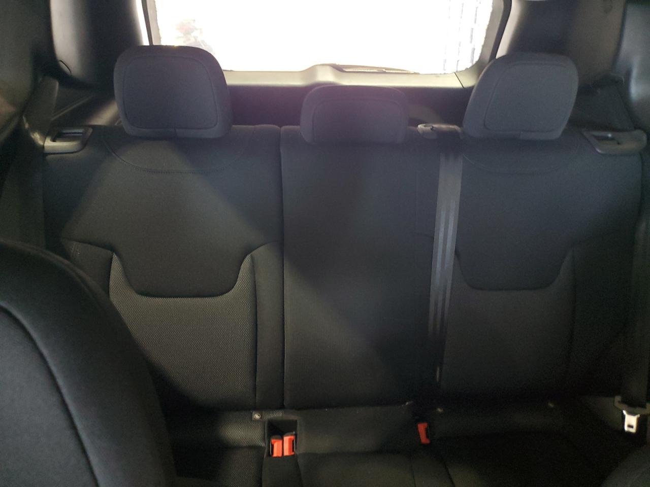 ZACNJBAB0LPL11261 2020 Jeep Renegade Sport