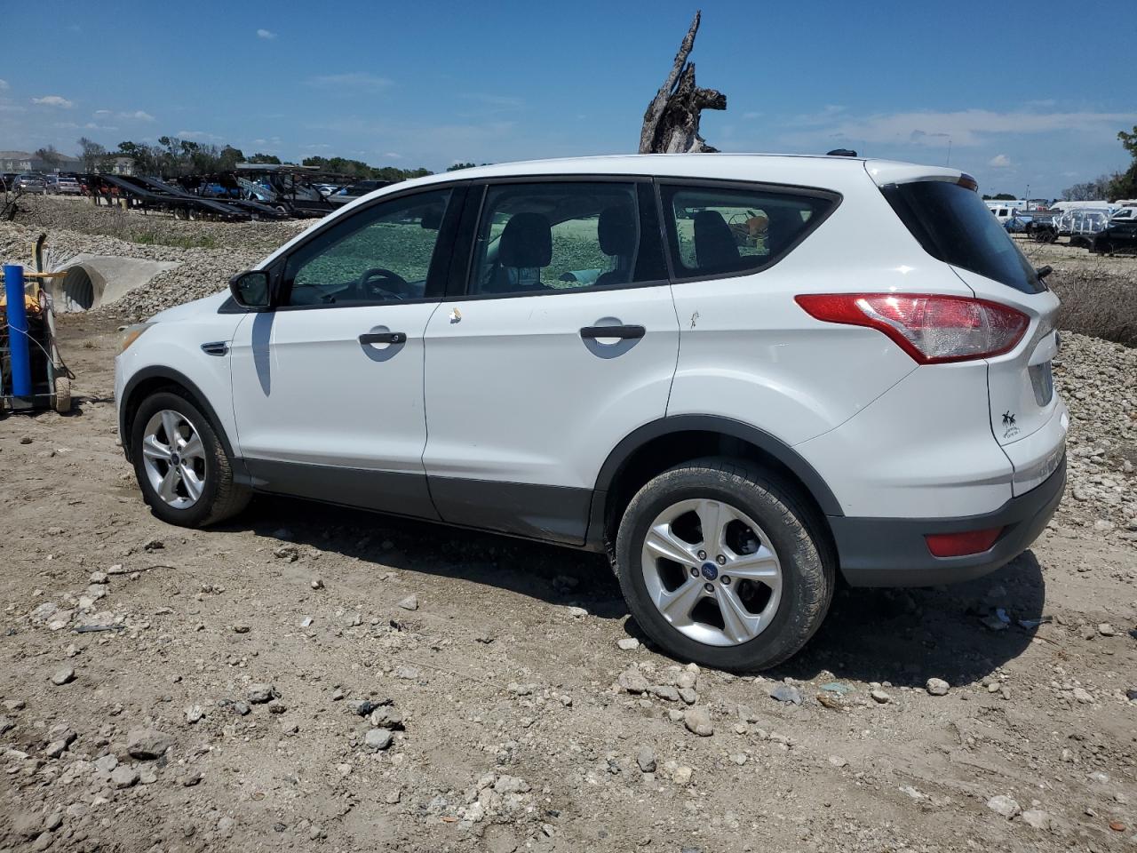 2015 Ford Escape S vin: 1FMCU0F72FUC01465