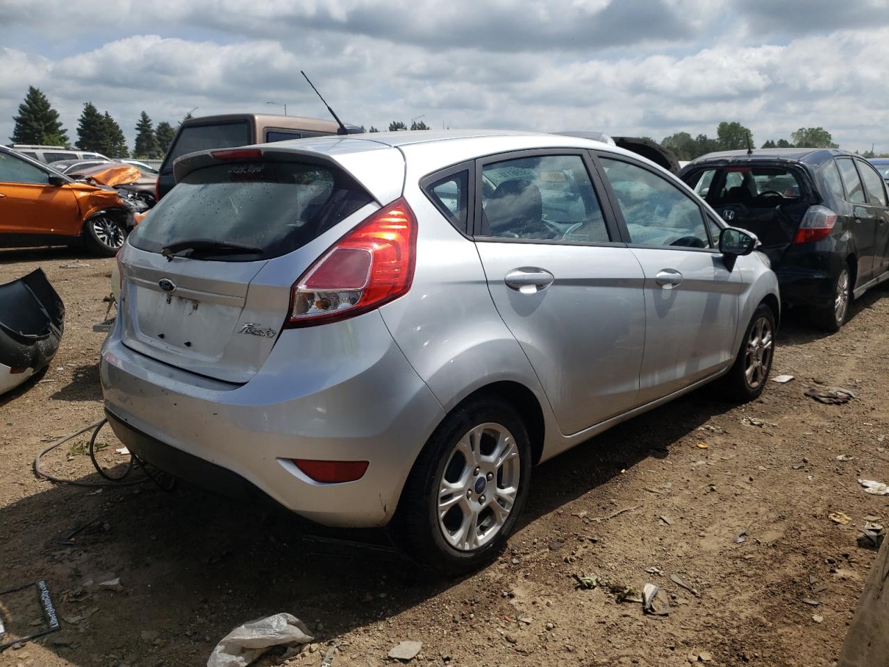 2015 Ford Fiesta Se vin: 3FADP4EJ7FM186976