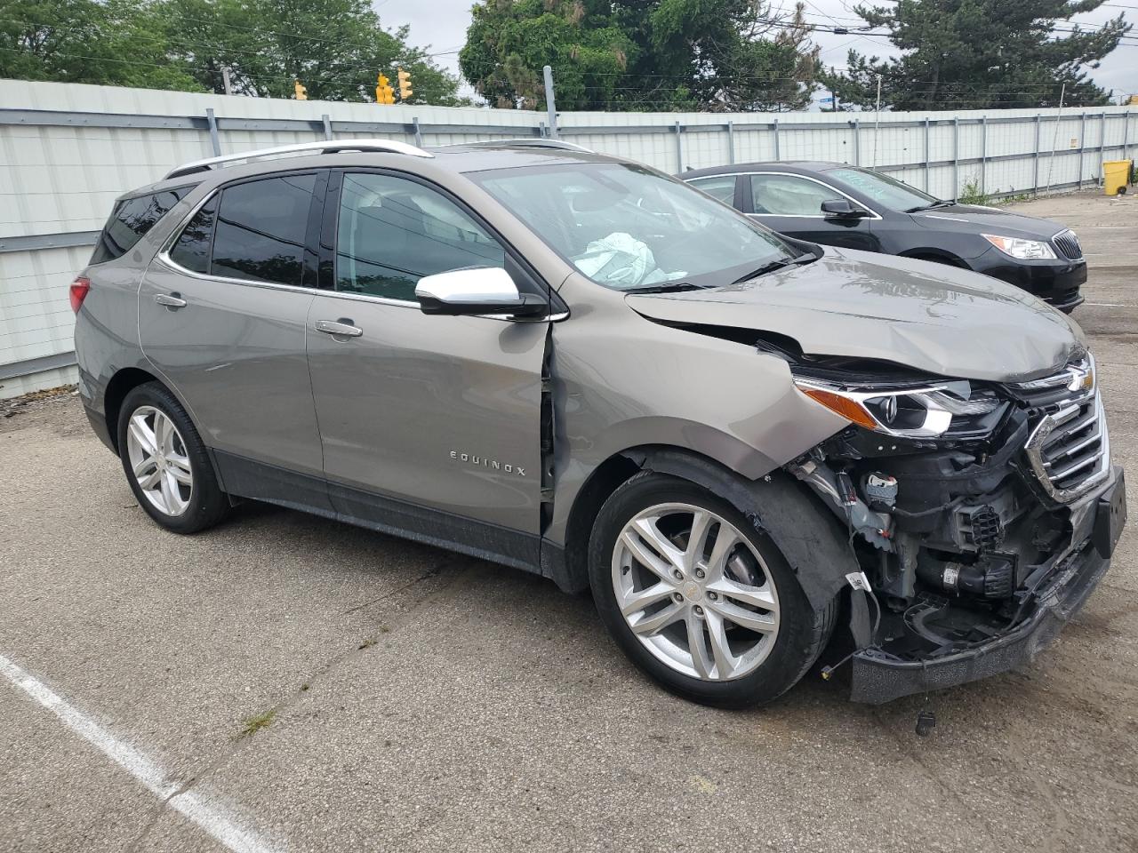 3GNAXNEV9KS515759 2019 Chevrolet Equinox Premier