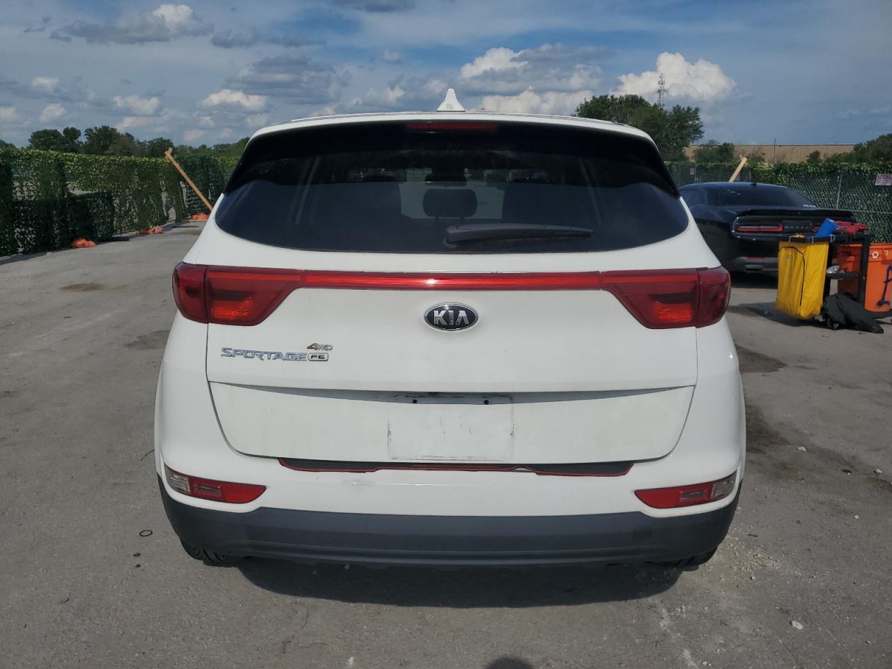 KNDPM3AC8H7169943 2017 Kia Sportage Lx