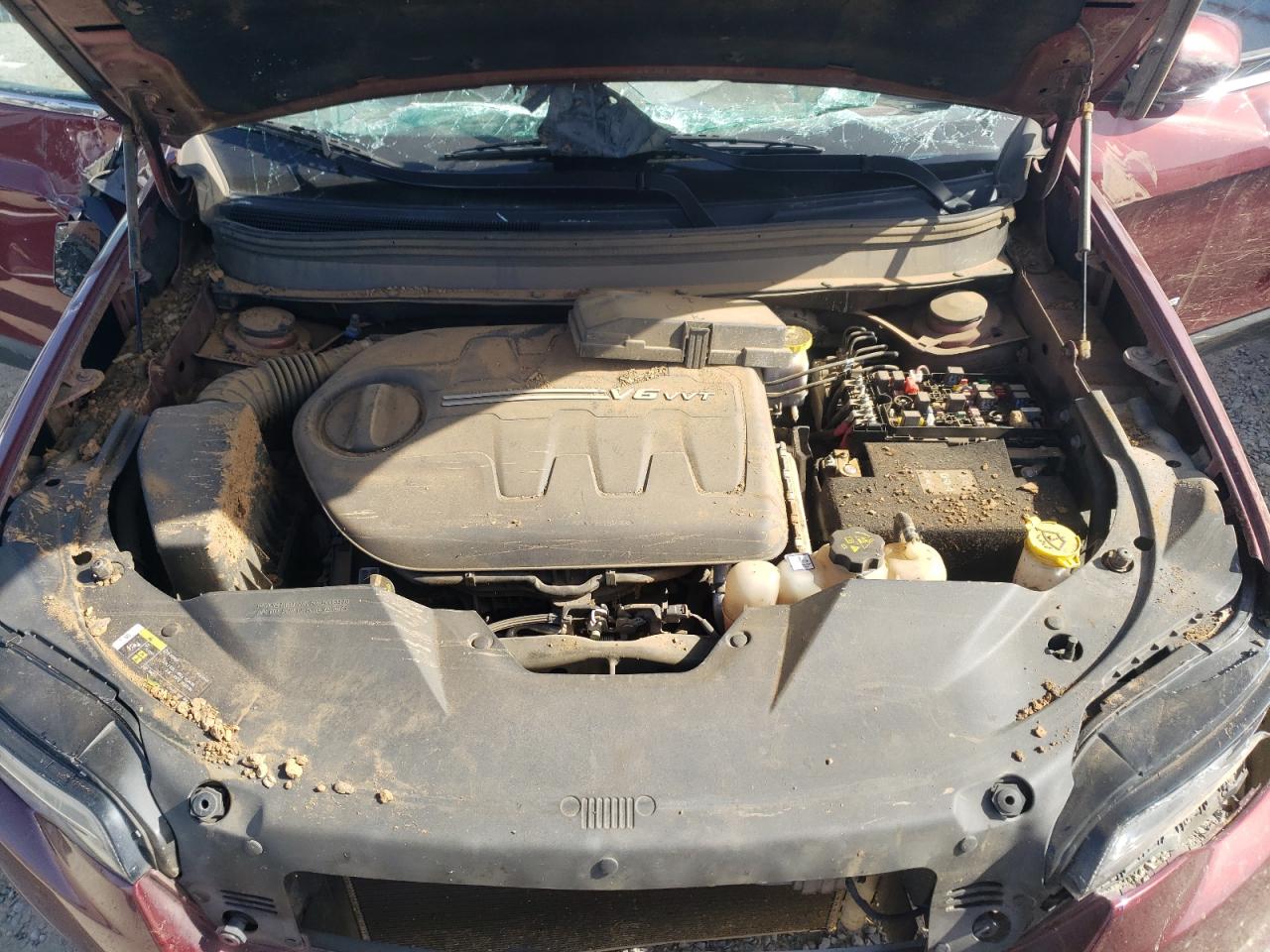 1C4PJLCX9KD265775 2019 Jeep Cherokee Latitude